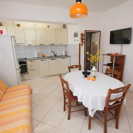 Apartamento Bosa Rogoznica (Sibenik-Knin)